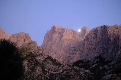Mondaufgang im Taurusgebirge